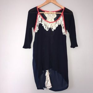 GIMMICKS by BKE 3/4 sleeve High Low Top SM